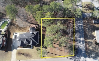 3401 Cedarhurst Dr, Decatur, AL 35603