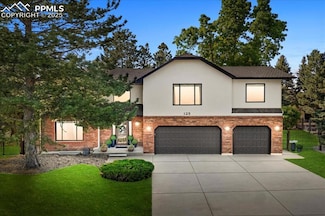 125 Briarcrest Place, Colorado Springs, CO 80906