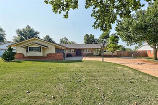 124 Briarwood St, Moore, OK 73160