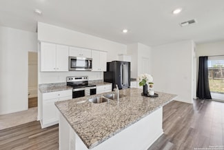 5015 Cassiopeia, San Antonio, TX 78245