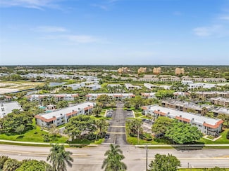 300 Racquet Club Rd Unit 206, Weston, FL 33326