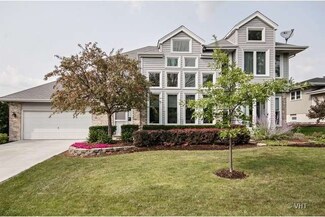 1029 Hilltop Dr, Lemont, IL 60439