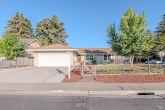 978 Eleanor Ave, Rohnert Park, CA 94928