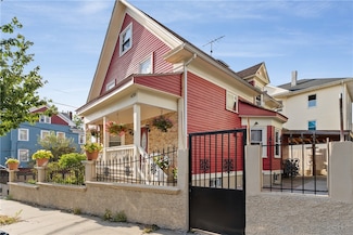 635 Chalkstone Ave, Providence, RI 02908