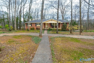12000 Rockcliff Dr NW, Huntsville, AL 35810