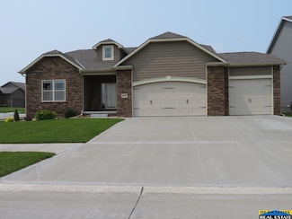 20926 Fowler Ave, Omaha, NE 68022
