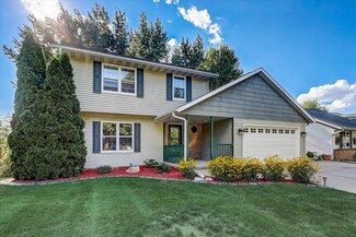 5312 Wild Cherry Ln, Mc Farland, WI 53558
