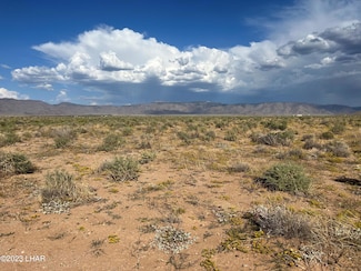 00 E Tres, Kingman, AZ 86401