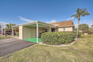 665 Park Cir, Bradenton, FL 34207