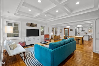404 W Roanoke Park Dr, Raleigh, NC 27608