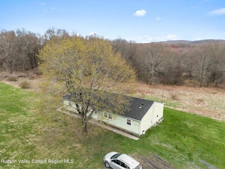 232 State Route 32 S, New Paltz, NY 12561