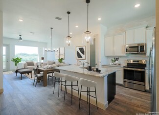 289 Stargrass Unit A, Spring Branch, TX 78070