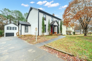 8730 Rittenhouse Cir, Charlotte, NC 28270