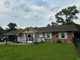 7114 Locust Lake Dr W, Spencer, IN 47460