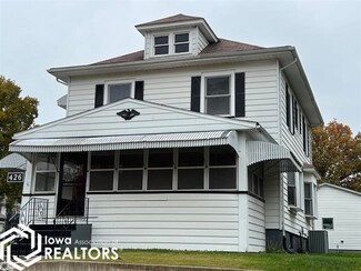 426 E Glasgow St, West Burlington, IA 52655