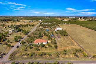 6581 Wisconsin Ave, Arbuckle, CA 95912