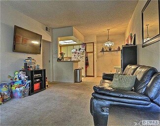 22 Marbella Aisle Unit 12, Irvine, CA 92614