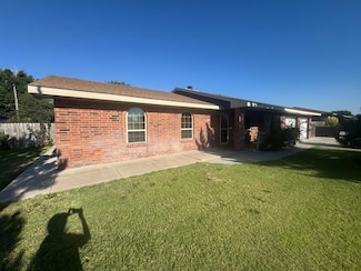 611 S Washington St, Hugoton, KS 67951