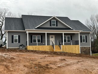 113 Hollyridge Rd, Glade Spring, VA 24340