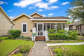 5418 Arapahoe St, Houston, TX 77020