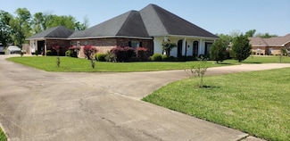 216 Fox Fire Ln, Alexandria, LA 71302