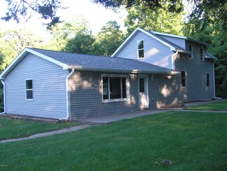 68741 Birch Rd, Union, MI 49130