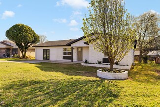 6509 Tina Ct, Forest Hill, TX 76140
