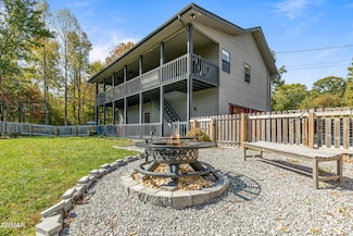 3225 Laurelwood Ave, Sevierville, TN 37862