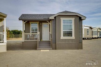 7660 Santa fe Trail, Stagecoach, NV 89429