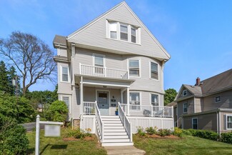 5 Hillside Rd, Natick, MA 01760
