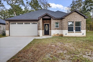 206 Parkside Dr, Trinidad, TX 75163