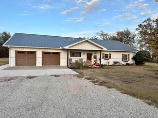 406 E Sumner Ave, Pratt, KS 67124