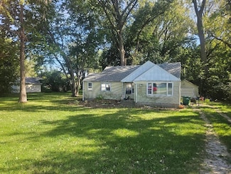 4545 NE Aurora Ave, Des Moines, IA 50317