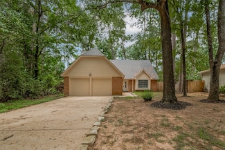 52 S High Oaks Cir, Spring, TX 77380