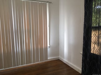 28 Compton St Unit 1, New Haven, CT 06511