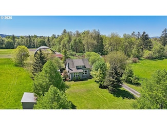 677 Jackson Hwy S, Toledo, WA 98591