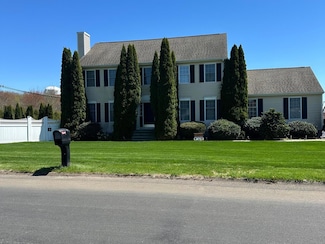 11 Vista Dr, Watertown, CT 06795