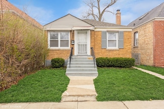 9915 S Parnell Ave, Chicago, IL 60628
