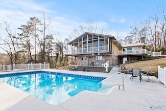 5885 Georgia Mountain Rd, Guntersville, AL 35976