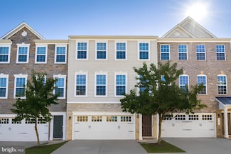 21493 Willow Breeze Square, Ashburn, VA 20147