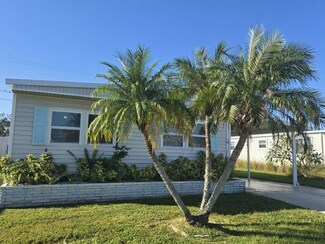 208 49th Ave W Unit 235, Bradenton, FL 34207