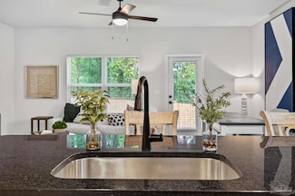 1948 Highland Ridge Ct Unit 6B, Pensacola, FL 32534