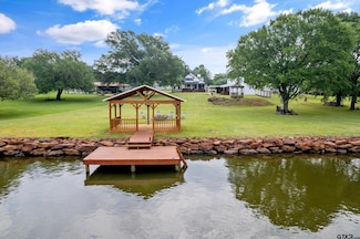 11150 Sunset Dr, Frankston, TX 75763