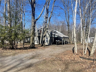 382 Ouderkirk Rd, Pulaski, NY 13142
