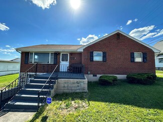 205 N 1st St, Princeton, WV 24740