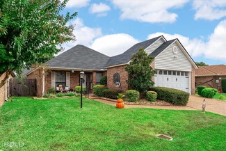 7711 Millicent Cir, Shreveport, LA 71105