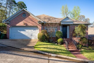2206 Windsor Ct, Little Rock, AR 72212