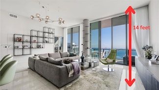 480 NE 31st St Unit PH5002, Miami, FL 33137