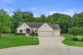 S73W15911 Bur Oak Ct, Muskego, WI 53150