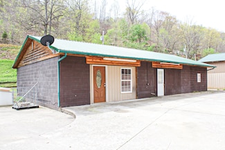 465 Gentry Jones Branch, Green Road, KY 40946